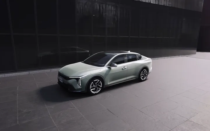 K4 Sedan 2027